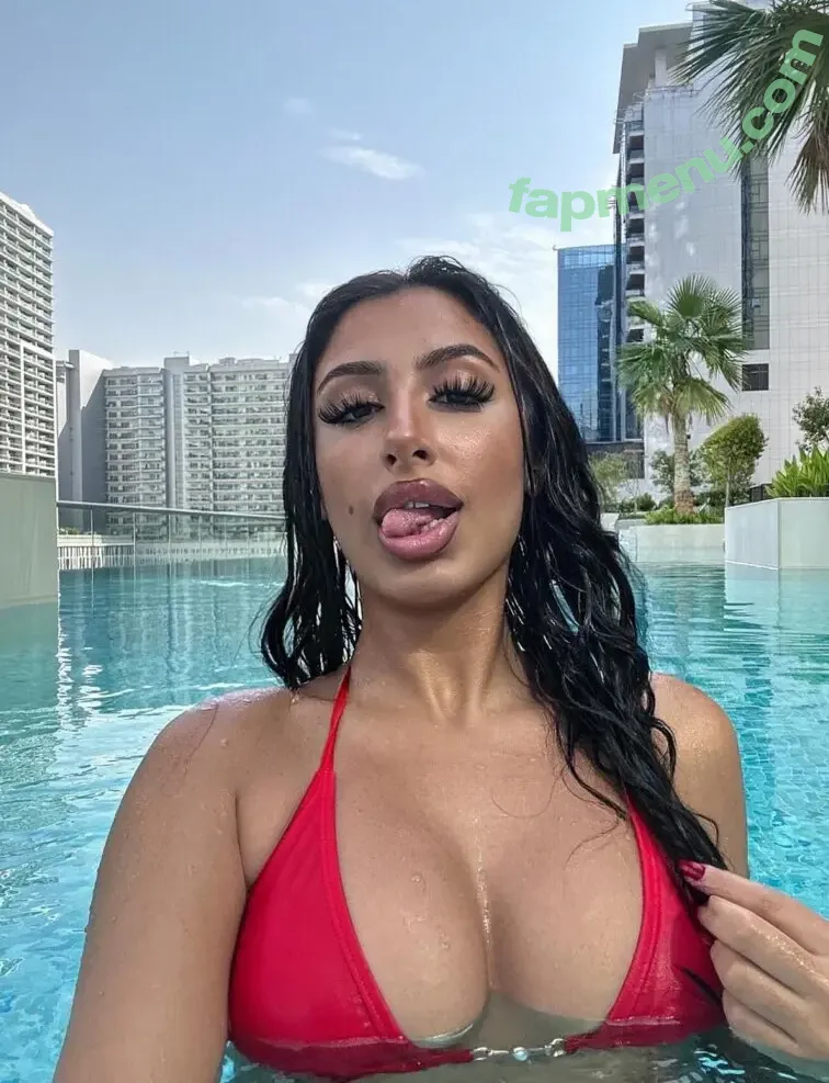 Luxy_Capi nude photo #0014 (Luxy Capi / luxy__capi)