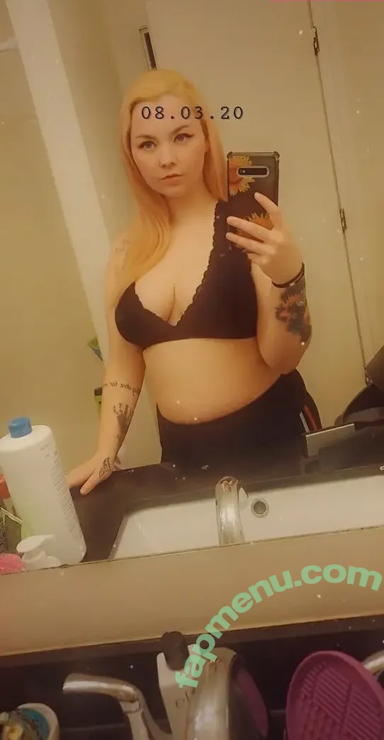 Lylacuteasducks nude photo #0014 (lylacuteasducks21)