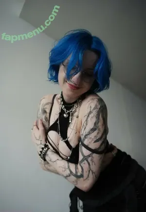 Lyra Crow / lyracr0w0 nude photo #0211