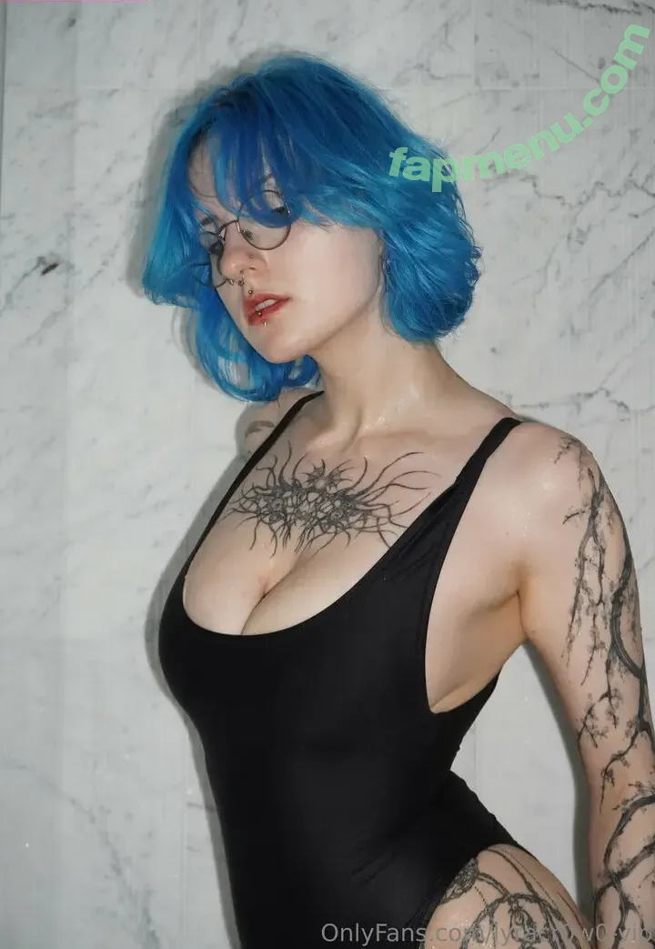 Lyra Crow nude photo #0038 (lyracr0w0)
