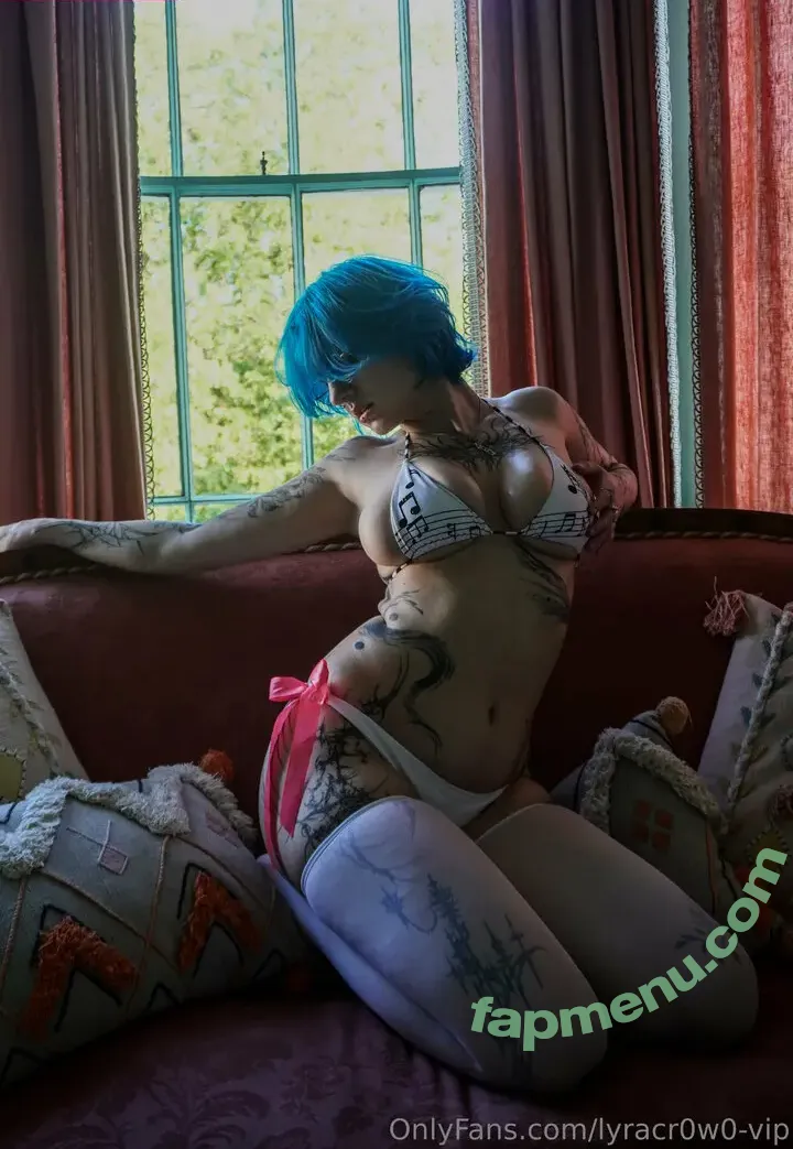 Lyra Crow nude photo #0318 (lyracr0w0)
