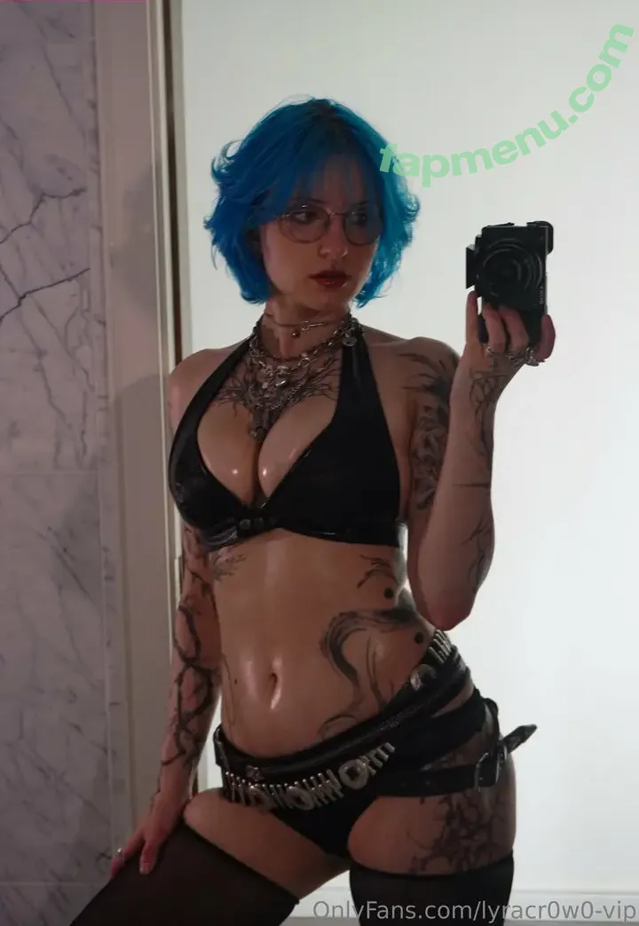 Lyra Crow nude photo #0350 (lyracr0w0)