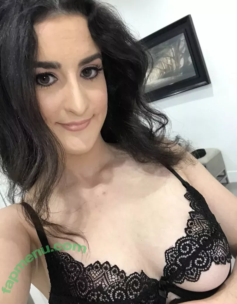Lyra Lockhart nude photo #0053 (lyralockhart / lyralockhartxo)