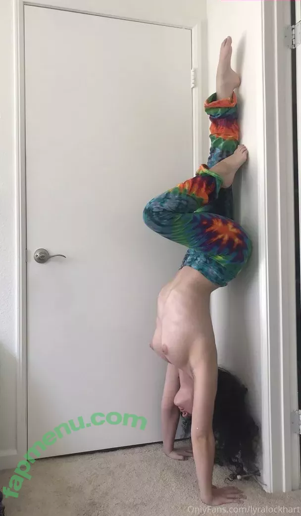 Lyra Lockhart nude photo #0062 (lyralockhart / lyralockhartxo)