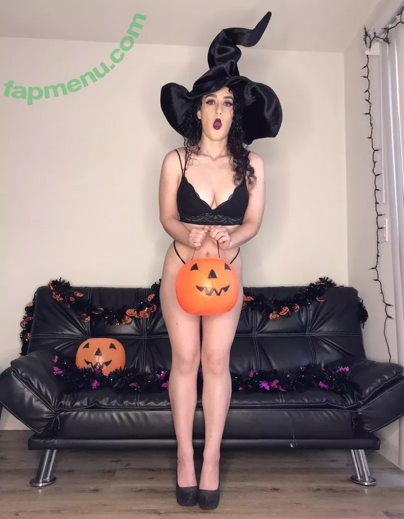 Lyra Lockhart nude photo #0072 (lyralockhart / lyralockhartxo)