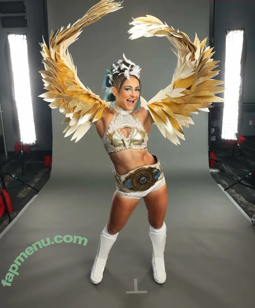 Lyra Valkyria nude photo #0237 (WWE / real_valkyria)