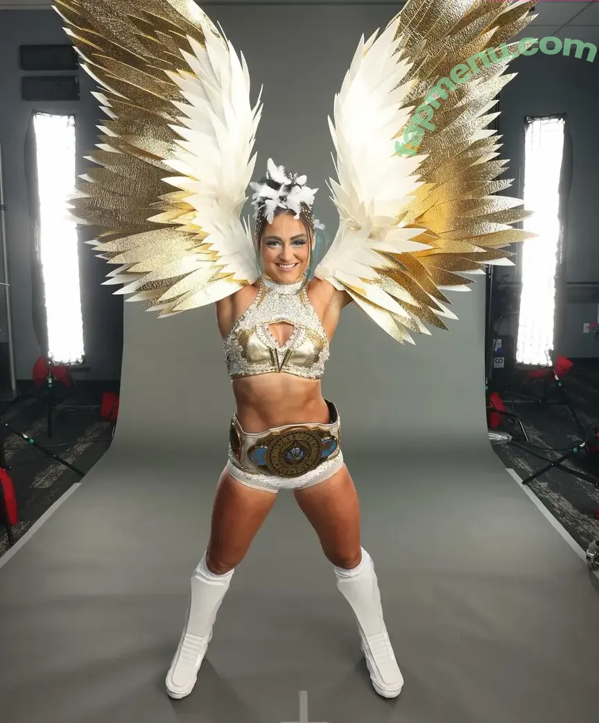 Lyra Valkyria nude photo #0239 (WWE / real_valkyria)
