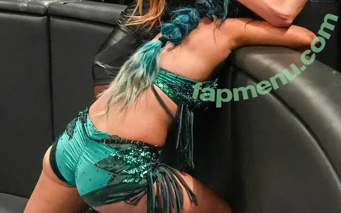 Lyra Valkyria nude photo #0270 (WWE / real_valkyria)