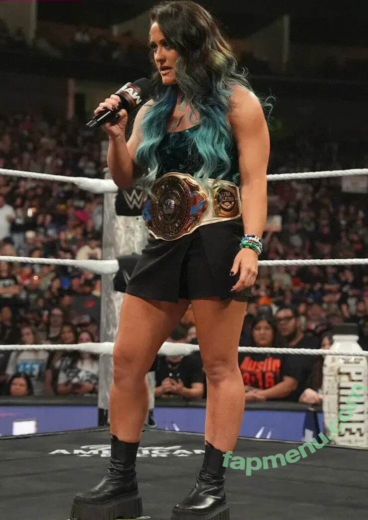 Lyra Valkyria nude photo #0289 (WWE / real_valkyria)