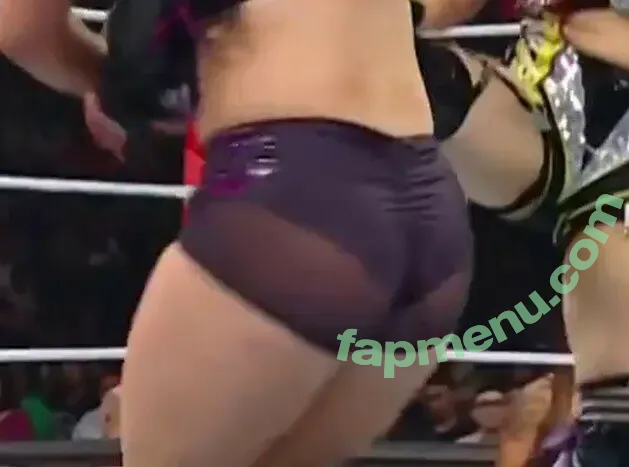 Lyra Valkyria nude photo #0322 (WWE / real_valkyria)