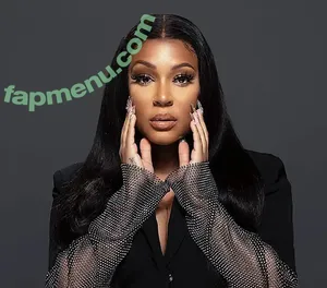 Lyrica Anderson / lyricaanderson nude photo #0011
