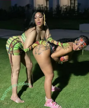 Lyrica Anderson / lyricaanderson nude photo #0012