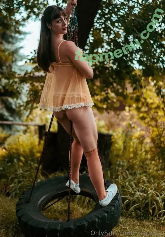 Lyss Jordan nude photo #0059 (lyssjordan / lyssjordans)