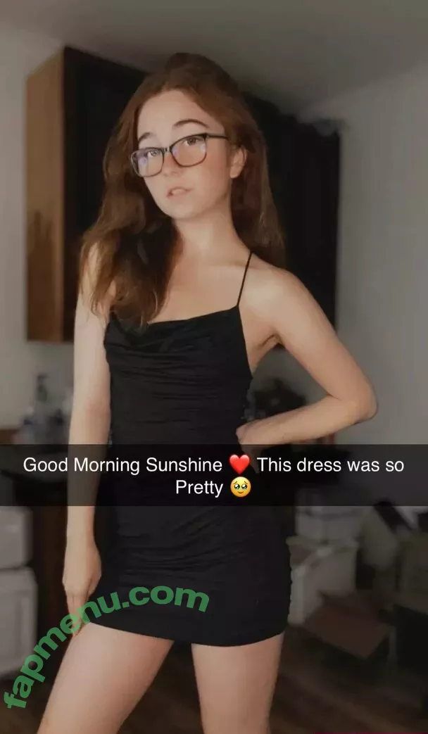 Lyssaurora nude photo #0335 (Lyssaurora)