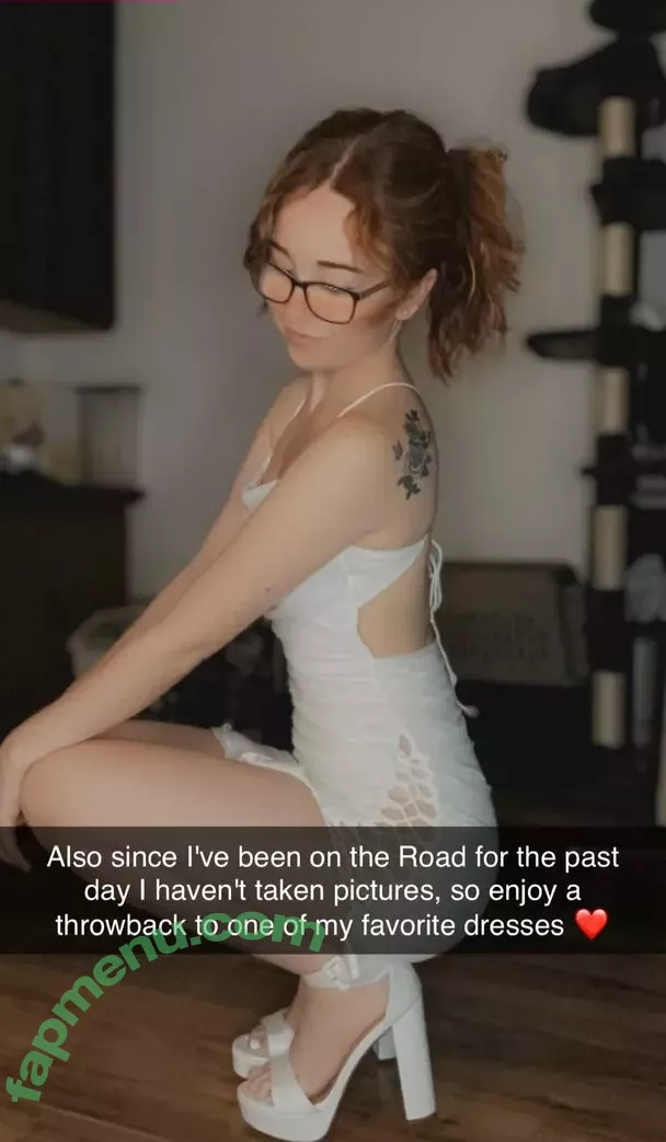 Lyssaurora nude photo #0483 (Lyssaurora)