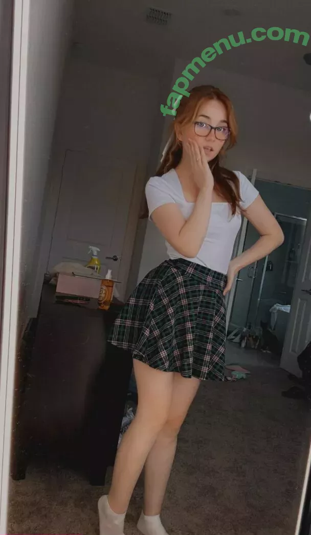 Lyssaurora nude photo #0522 (Lyssaurora)