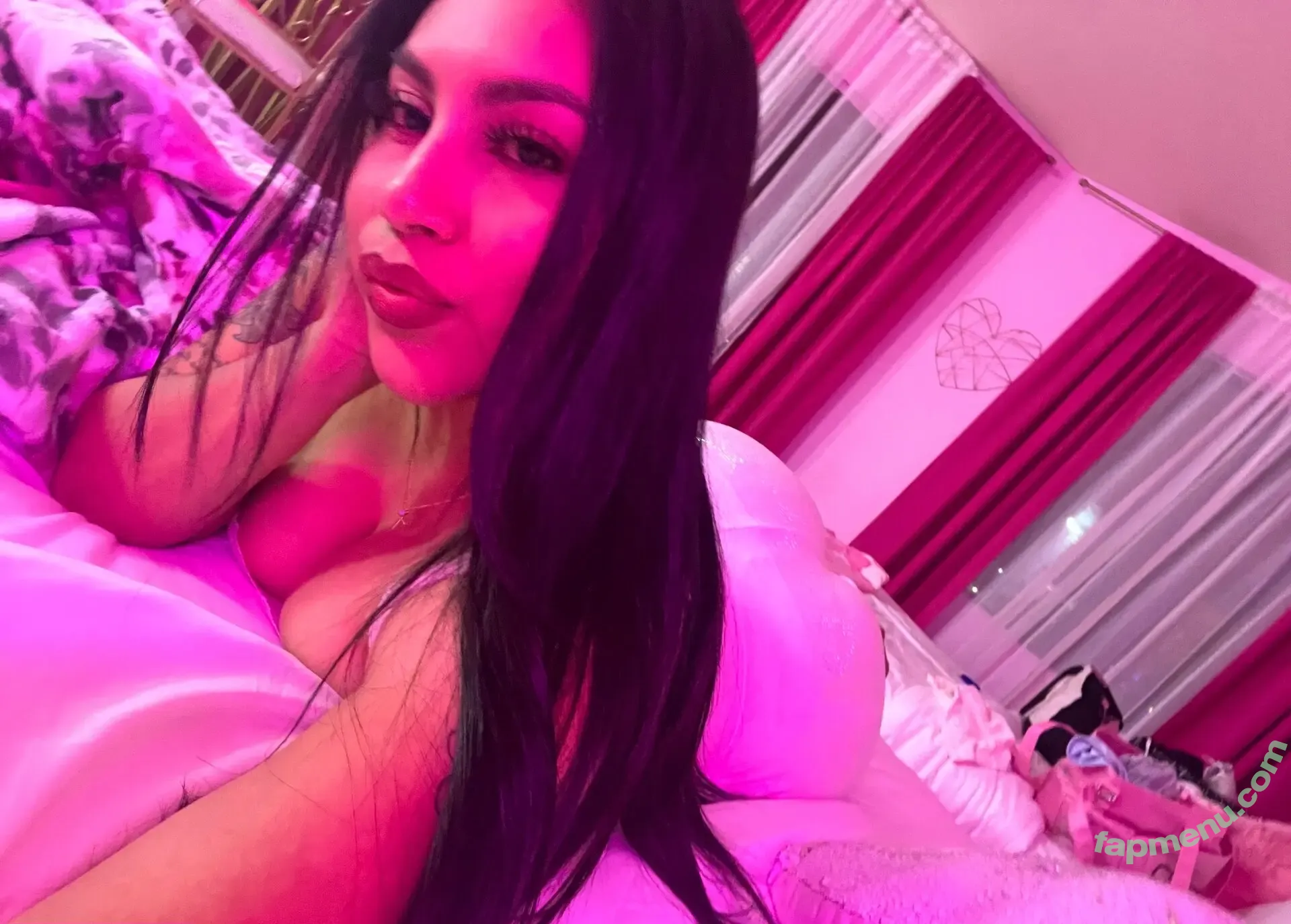 lytzirose nude photo #0022 (lytzirose)
