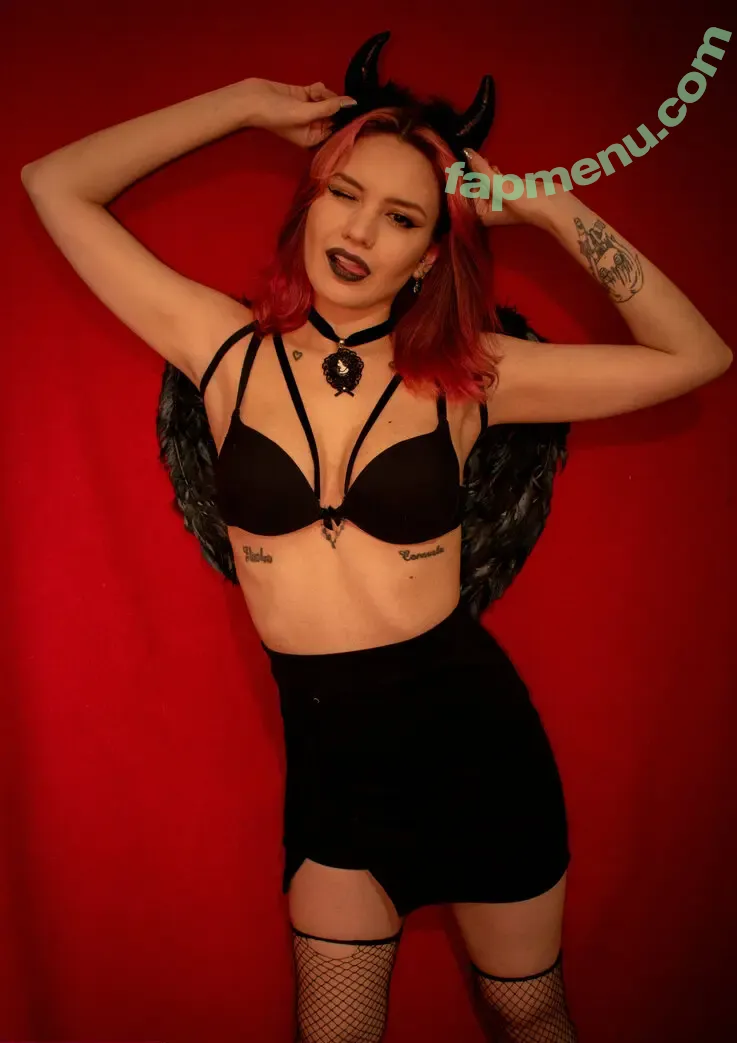 lyumi nude photo #0017 (lyumiart)