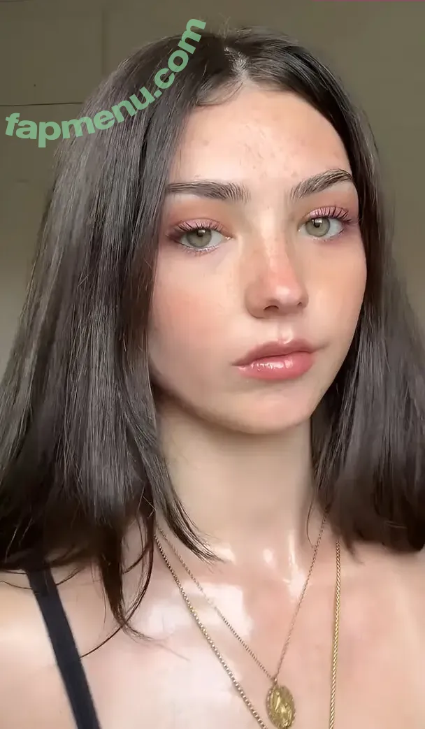Lyzzahh nude photo #0042 (lizaseri / ugh_liza)