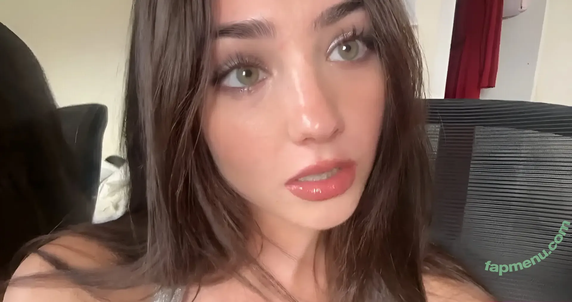 Lyzzahh nude photo #0065 (lizaseri / ugh_liza)