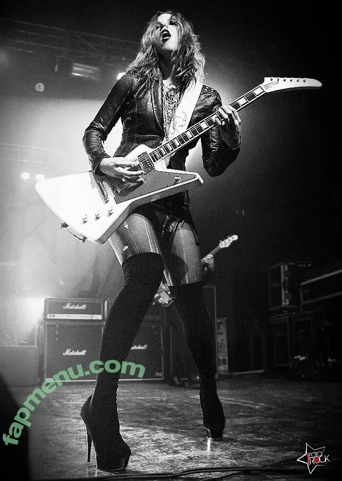 Lzzy Hale nude photo #0002 (Lzzy Hale)