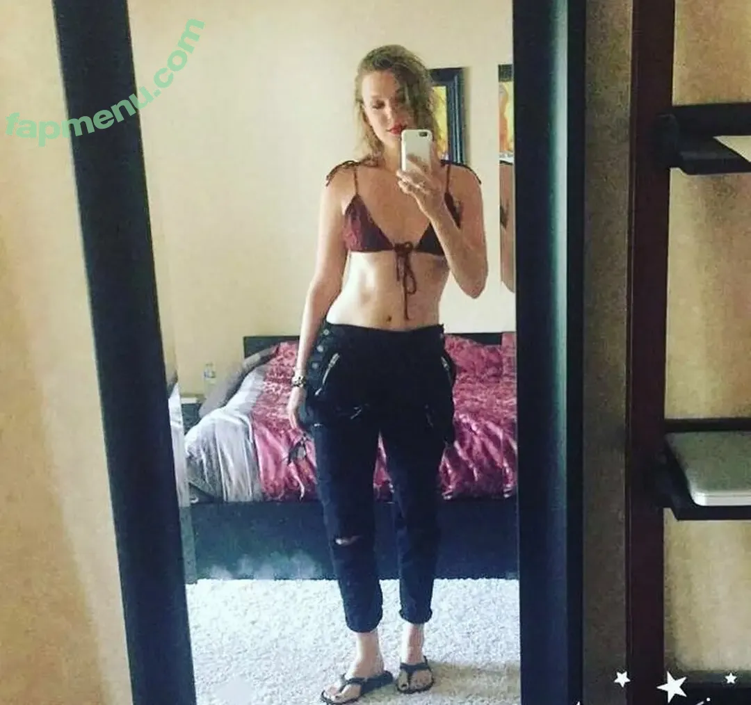 Lzzy Hale nude photo #0029 (Lzzy Hale)