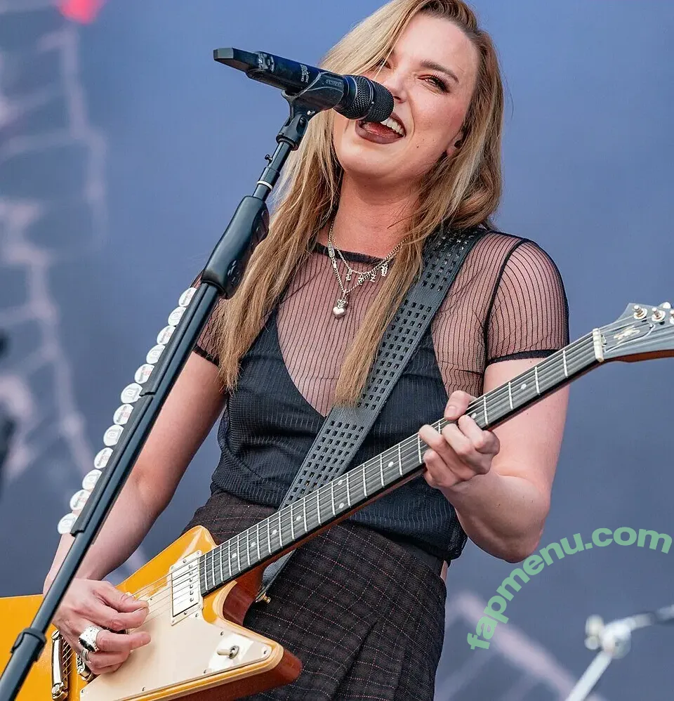 Lzzy Hale nude photo #0035 (Lzzy Hale)