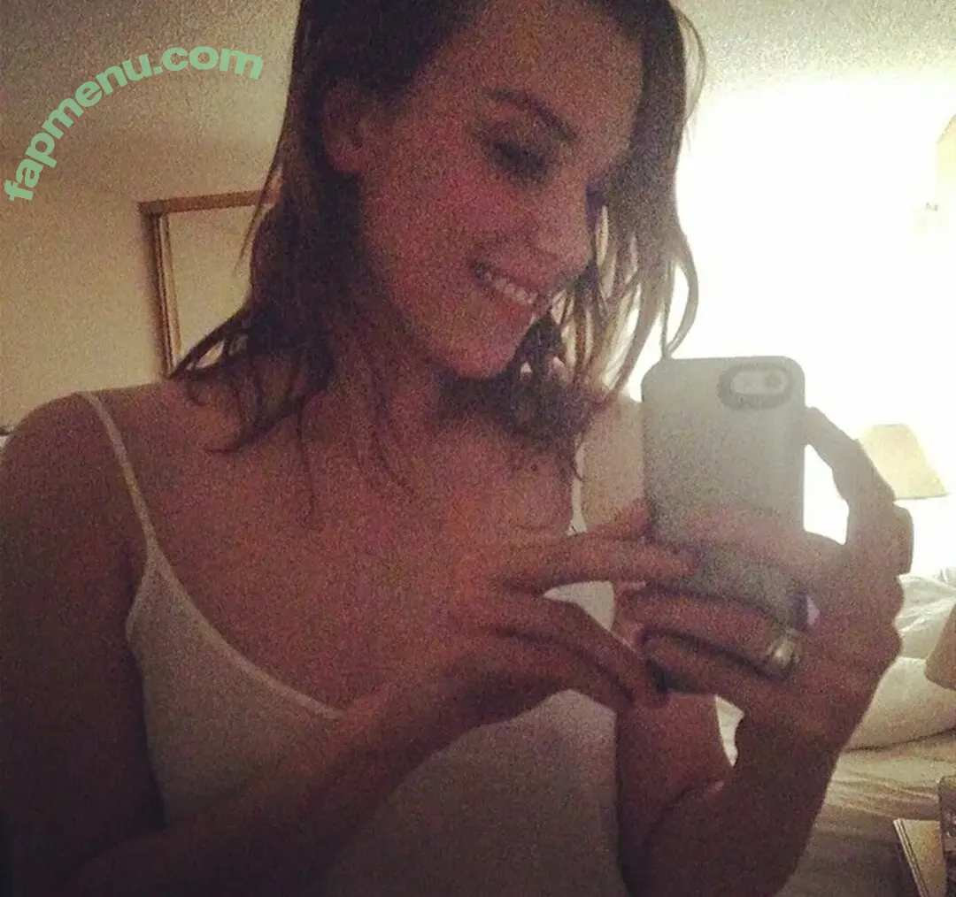 Lzzy Hale nude photo #0039 (Lzzy Hale)