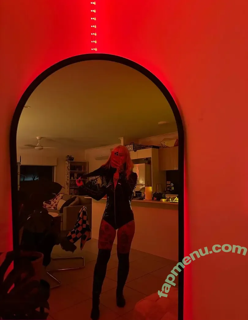 m0thgalren nude photo #0018 (m0thgalren)