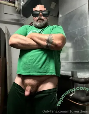 m1dwestbear / m1dwesthag nude photo #0091