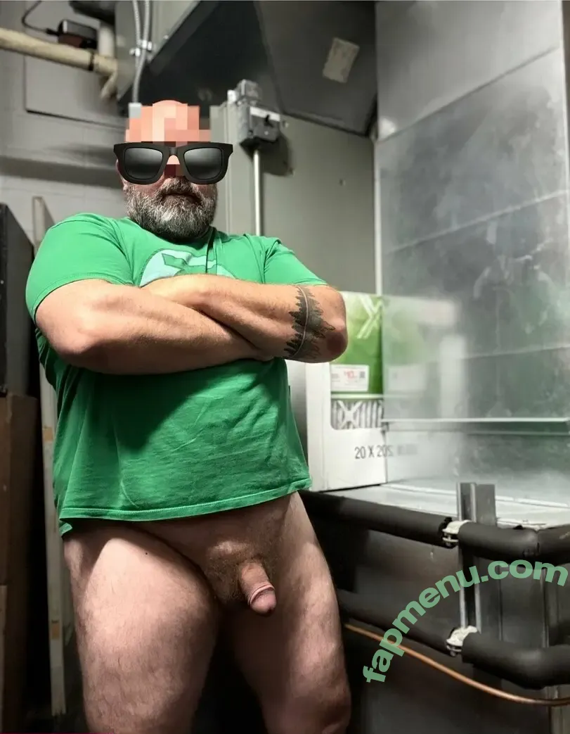 m1dwestbear nude photo #0092 (m1dwesthag)