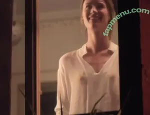 Mackenzie Davis / tmackenziedavis nude photo #0131