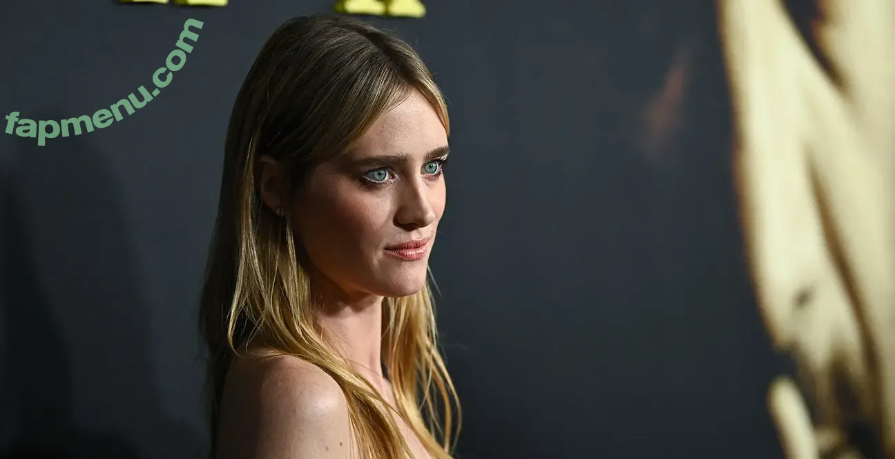 Mackenzie Davis nude photo #0134 (tmackenziedavis)