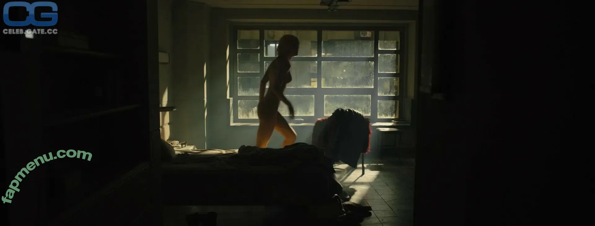 Mackenzie Davis nude photo #0137 (tmackenziedavis)