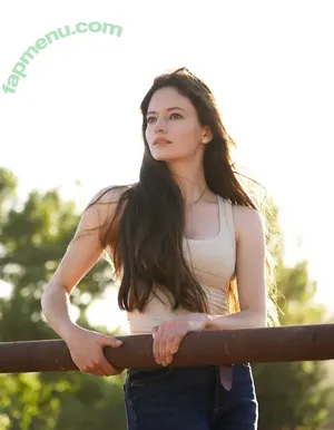 Mackenzie Foy / mackenziefoy nude photo #0067