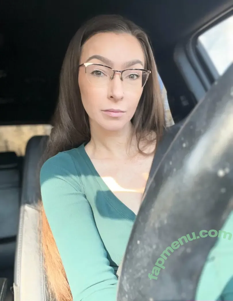 mackenzie_moon nude photo #0017 (kenziee_moon)