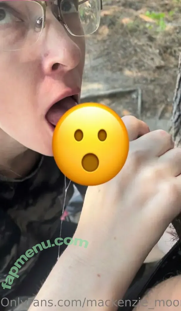 mackenzie_moon nude photo #0032 (kenziee_moon)