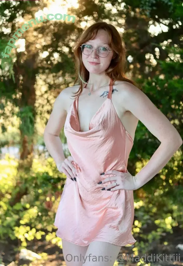 maddikittiii nude photo #0042 (maddii_sutton)