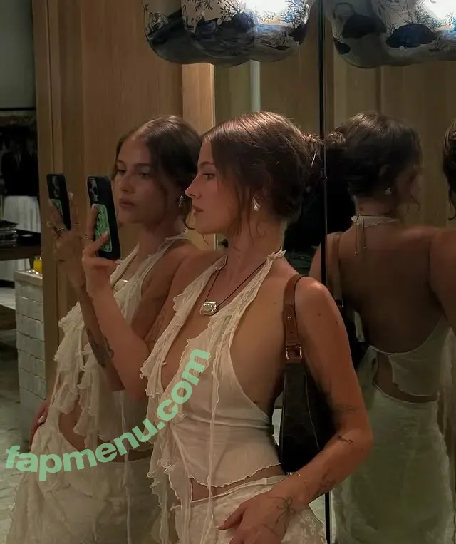 Madison Amateau nude photo #0007 (madisonamateau)
