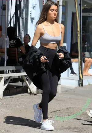 Madison Beer / madisonbeer nude photo #0146