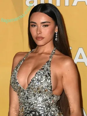 Madison Beer / madisonbeer nude photo #0239
