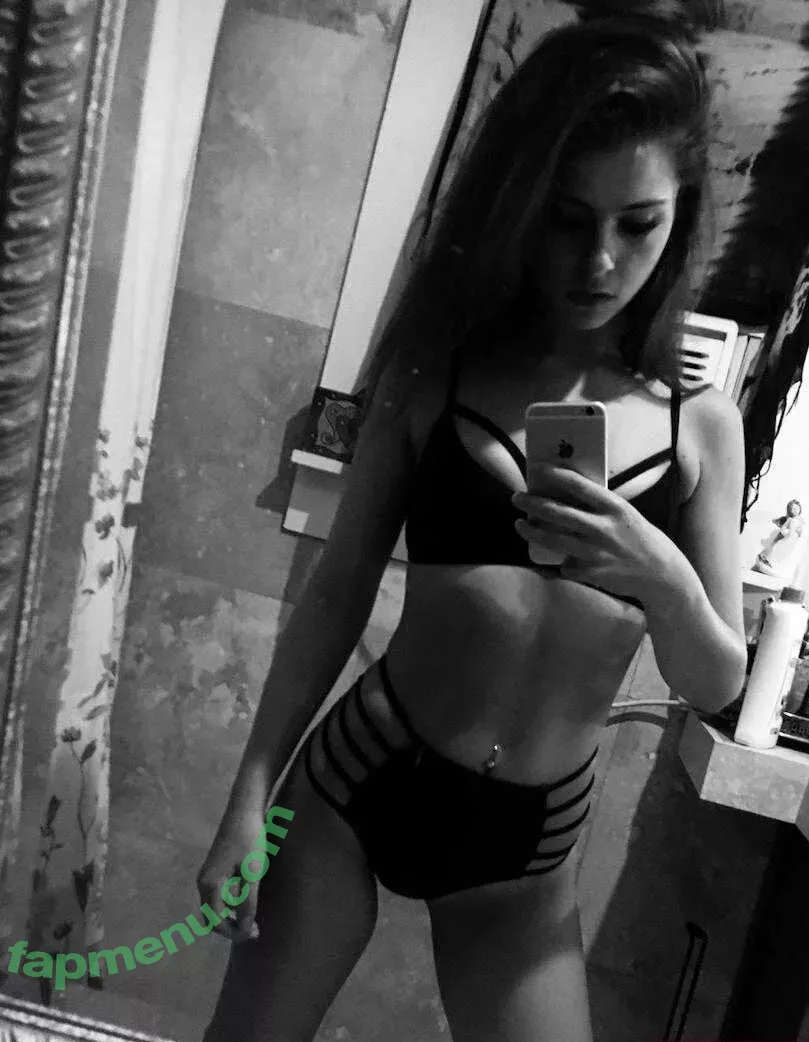 Madison Deck nude photo #0044 (madison.deck / saymadisondeck / saytease)