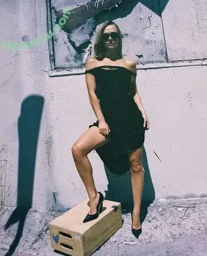 Madison Iseman / Jumanji / itsmsmadi / madisoniseman nude photo #0516