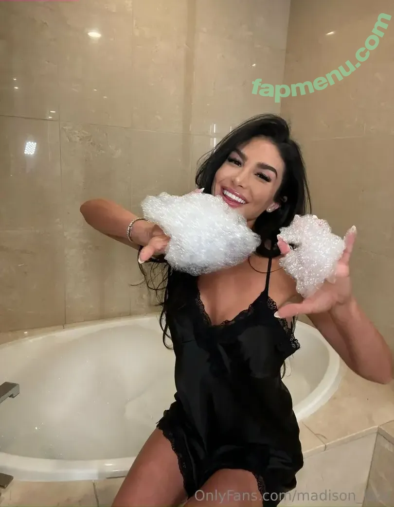 madison_lazz nude photo #0002 (madisonlazz)