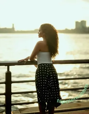 Madison Pettis / madisonpettis nude photo #1053