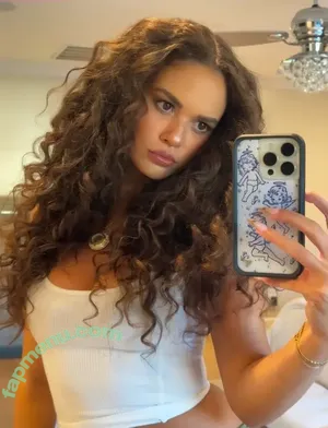 Madison Pettis / madisonpettis nude photo #1066