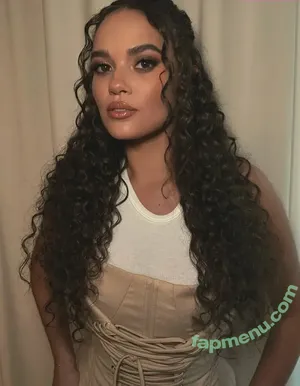 Madison Pettis / madisonpettis nude photo #1076