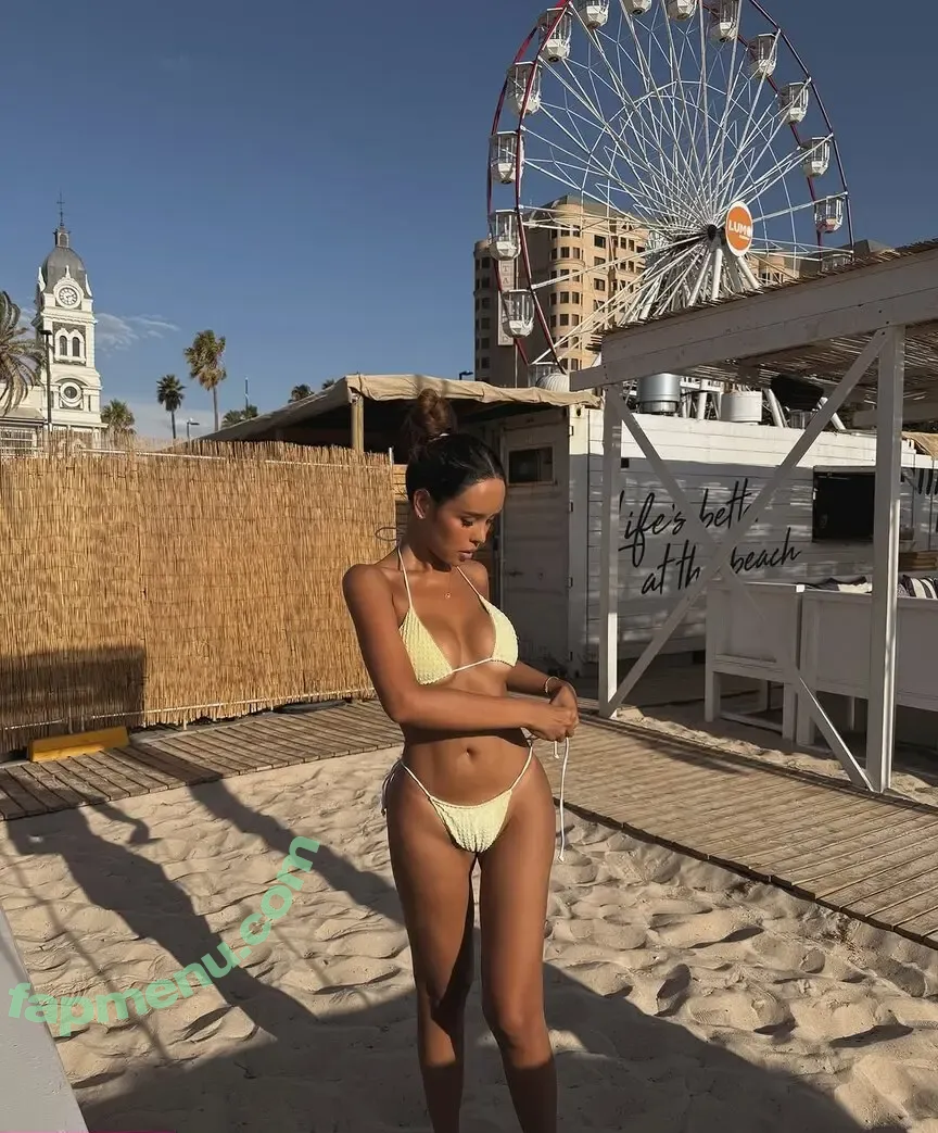 maeganfvkz nude photo #0026 (megan_sison / meganfvckk)
