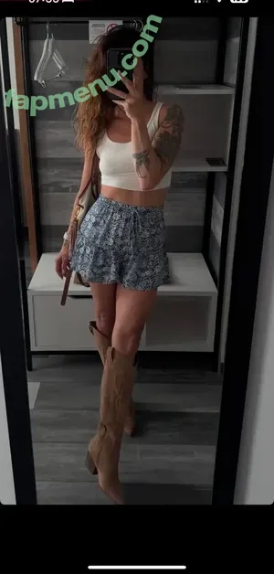  nude photo #0005