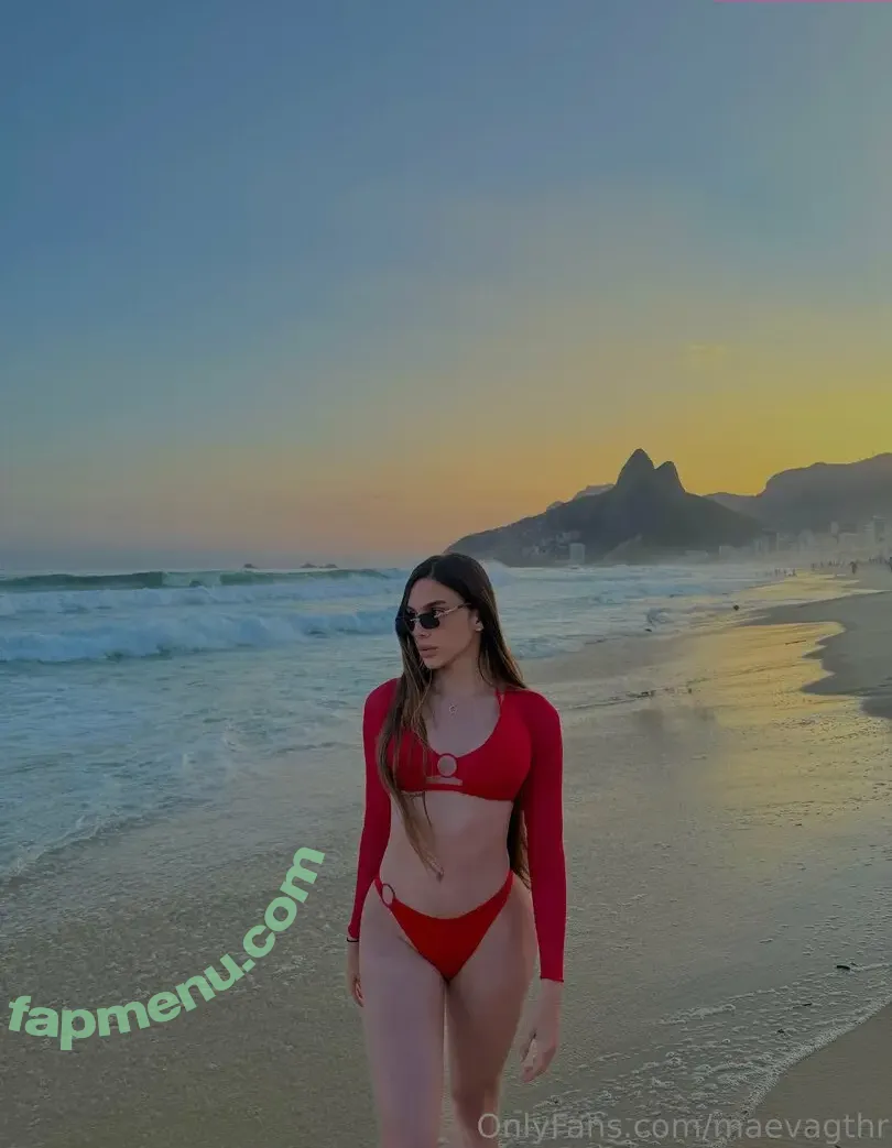 maevagthr nude photo #0039 (maevagthr)